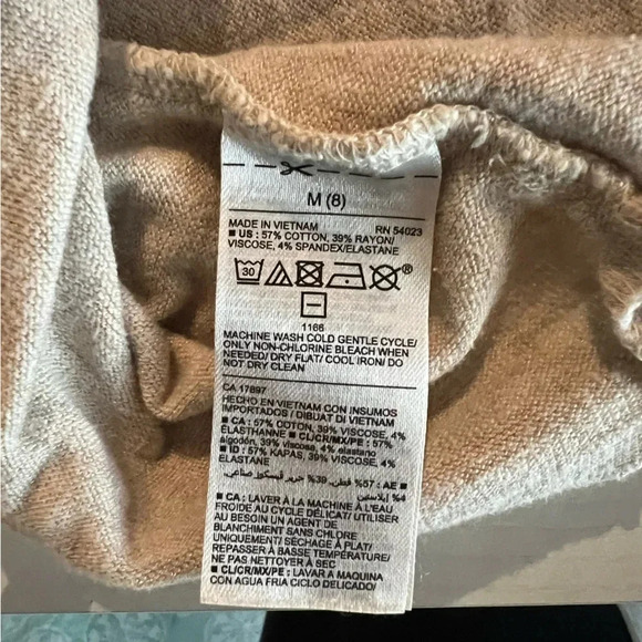 Old Navy Women's Beige Open Front Cardigan Sweater 3/4 Sleeve Pockets‎ Size M - Picture 6 of 7